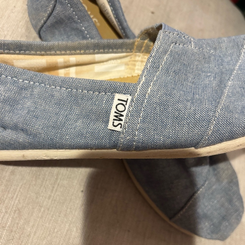 TOMS Denim Blue Casual Slip-Ons
